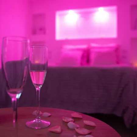 Perpignan Jacuzzi & Ambiance Romantique Apartment